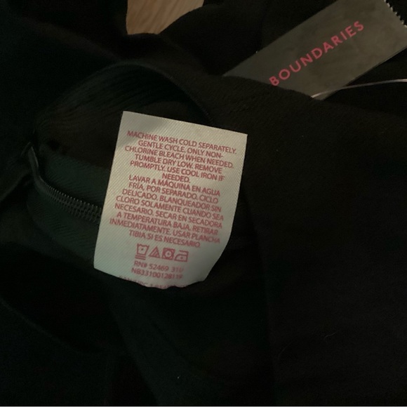 No Boundaries Millennium Skinny Pants Size Small (3 - 5) NWT - Picture 10 of 14